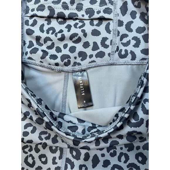 Anthropologie Allfenix Charcoal Jagger 7/8 Legging Grey Animal Print Size Medium - Picture 3 of 10